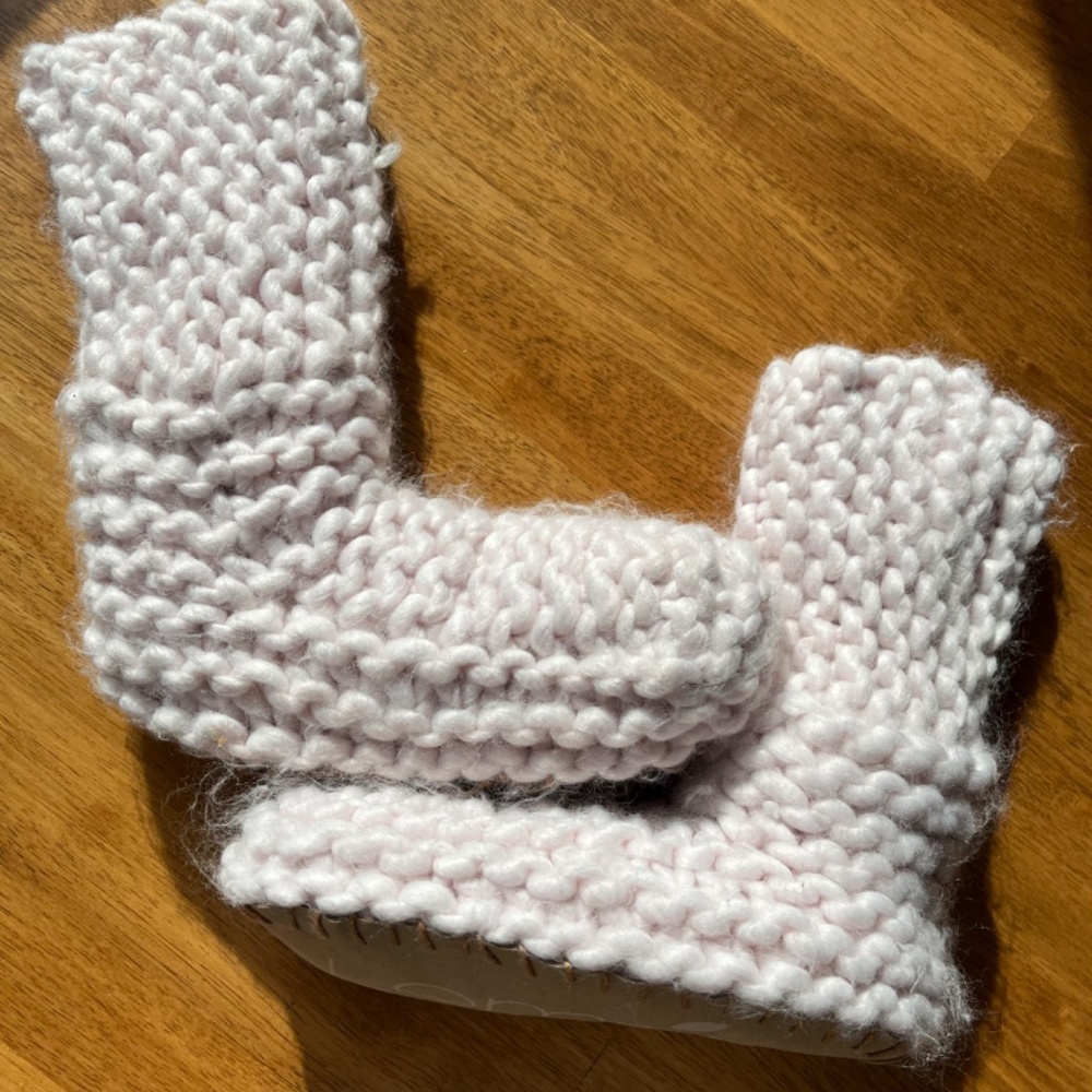 Lemon Cabin Sweater Slippers - Picture 2 of 3